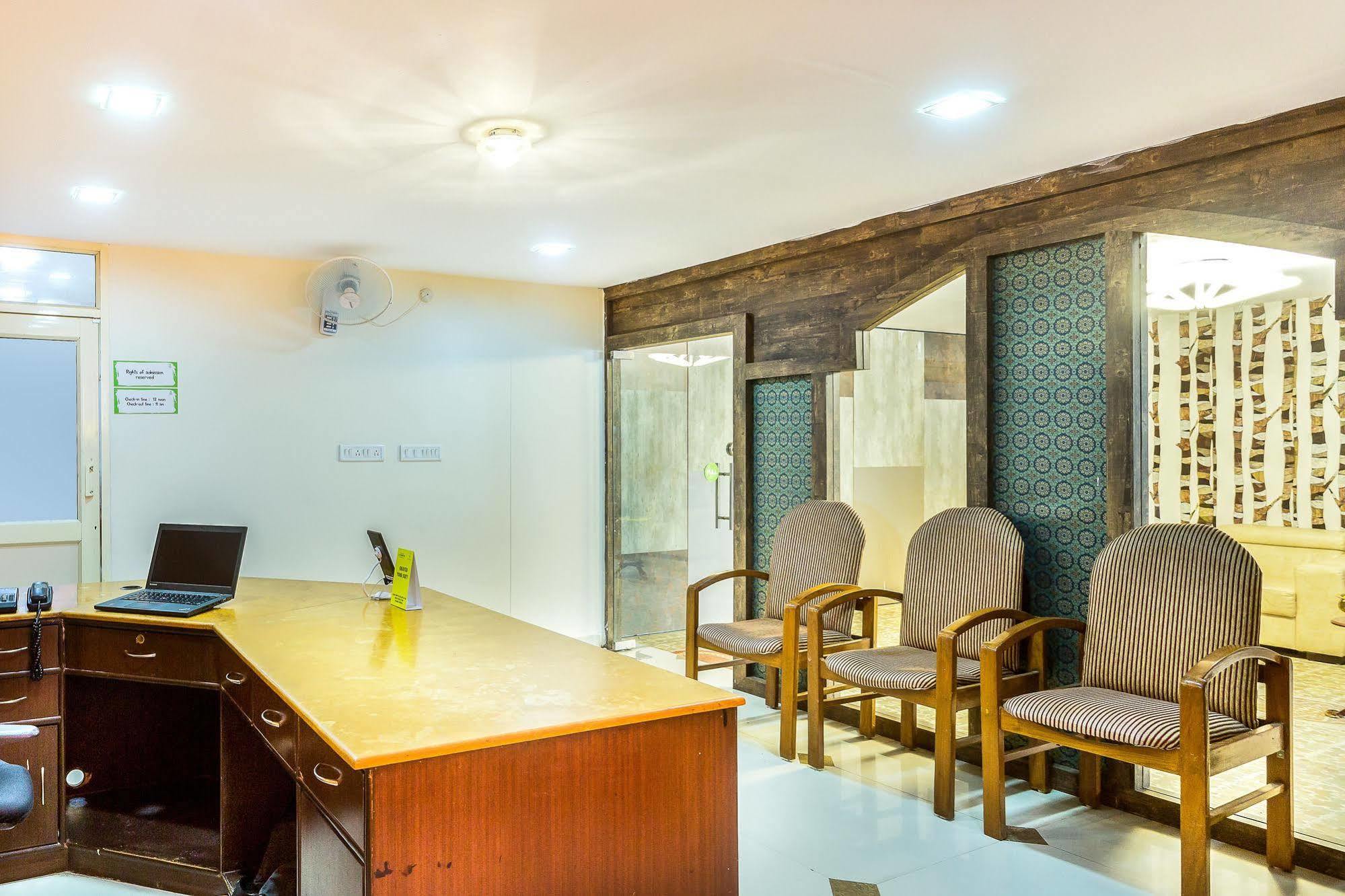 Treebo Srico, Banjara Hills Hotell Hyderabad Eksteriør bilde