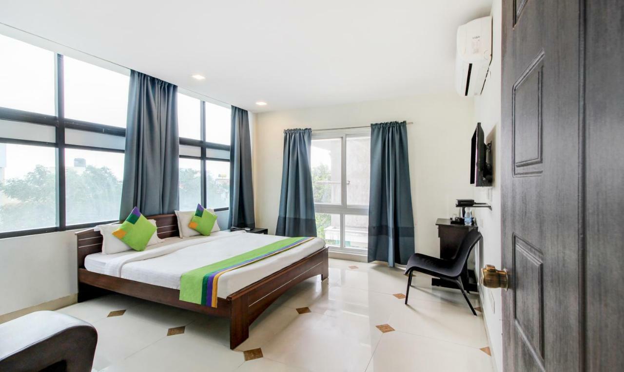Treebo Srico, Banjara Hills Hotell Hyderabad Eksteriør bilde